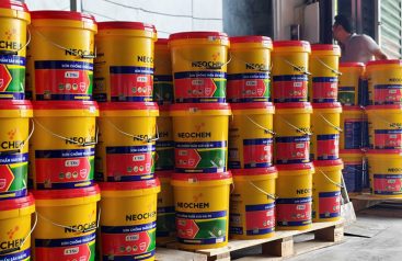 giá sơn chống thấm sàn mái