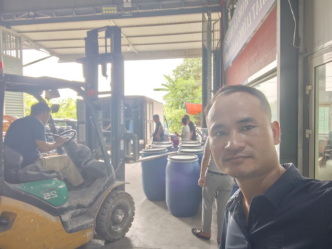 nhà máy sản xuất gia công sơn